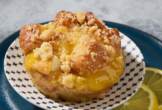 Lemon Crumble Cake
